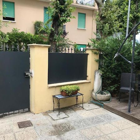 Villa Grazia Rimini Esterno foto
